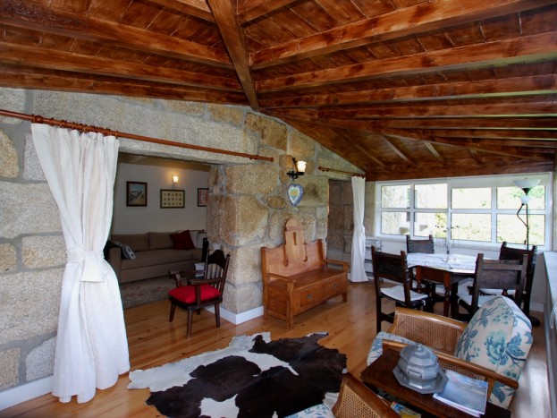 Casa da Raposeira - sala de jantar