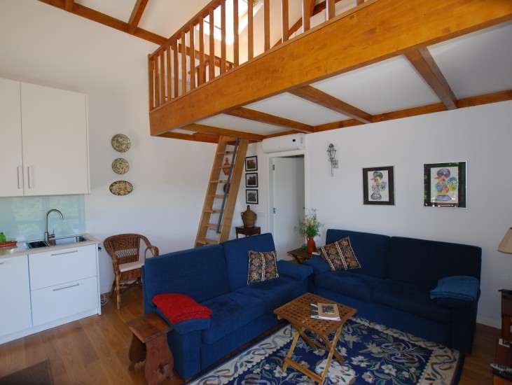 Casa da Eira - escada de acesso ao mezzanine